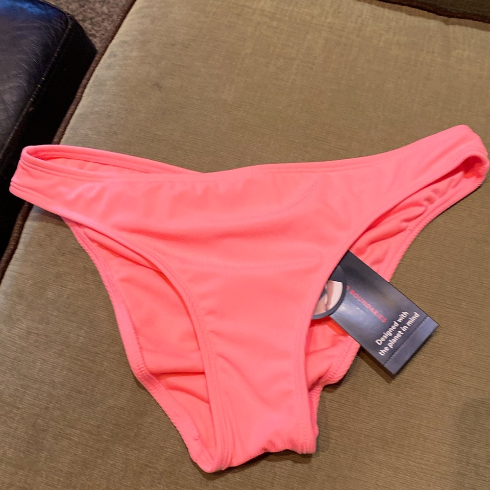 New swim bottons
